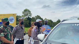 Polres Siak Bersinergi Dengan TNI, Forum LLAJ dan Unsur Terkait Lakukan Himbauan